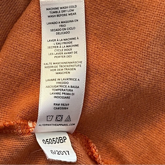 ALTERNATIVE Apparel Unisex Graphic Novelty Print T-shirt Orange Sz M - Picture 6 of 7